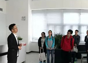 “學(xué)以致用·用以促學(xué)”上海理工大學(xué)環(huán)境與建筑學(xué)院暖通專業(yè)2016級(jí)前來(lái)潔斐然實(shí)習(xí)參觀活動(dòng)