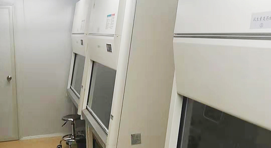 100級抗生素類藥物工作臺空氣防疫（高效防疫級過濾器安裝）